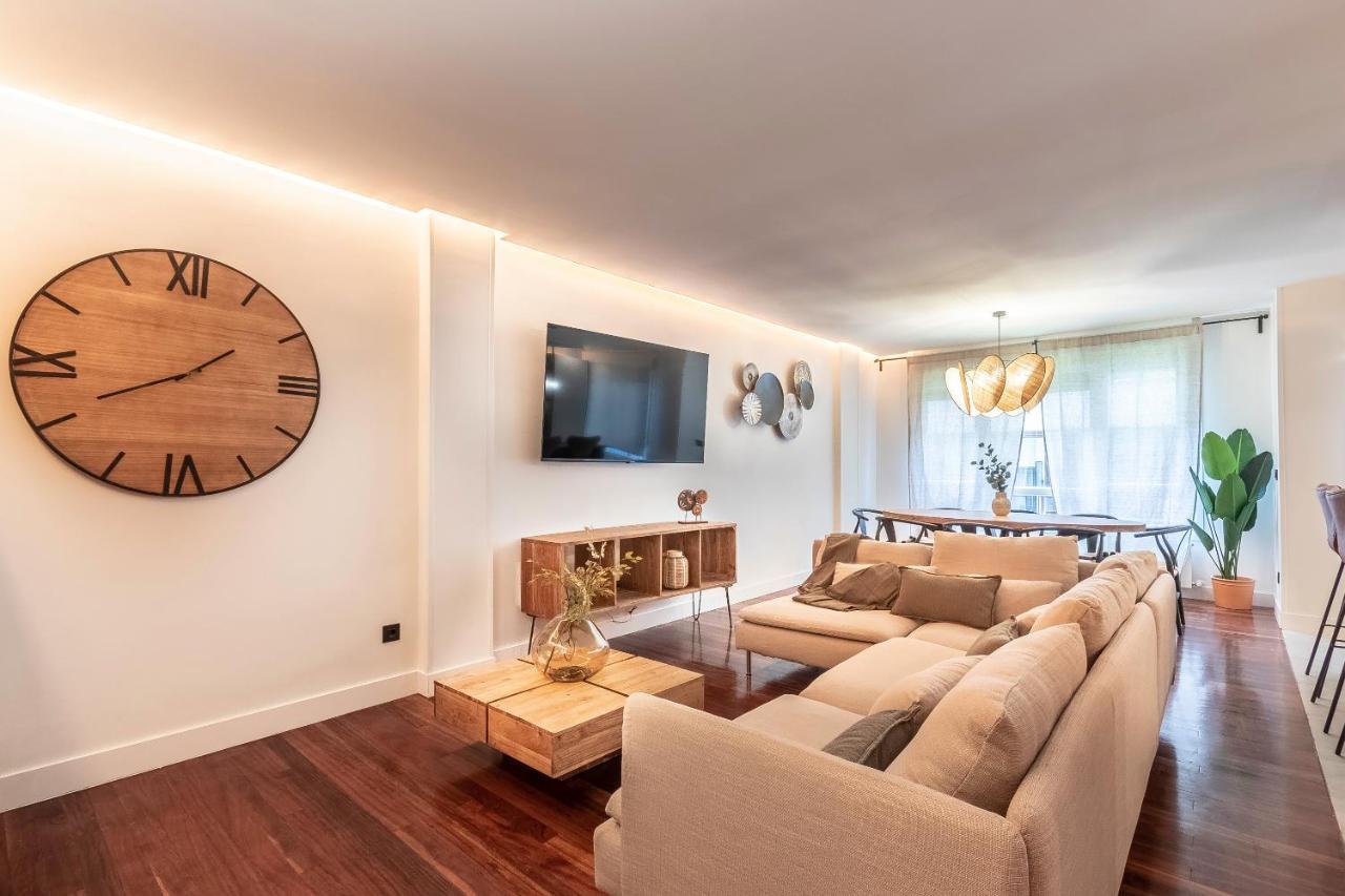 New! Lovely 4-Bedroom Loft In Bilbao Kültér fotó