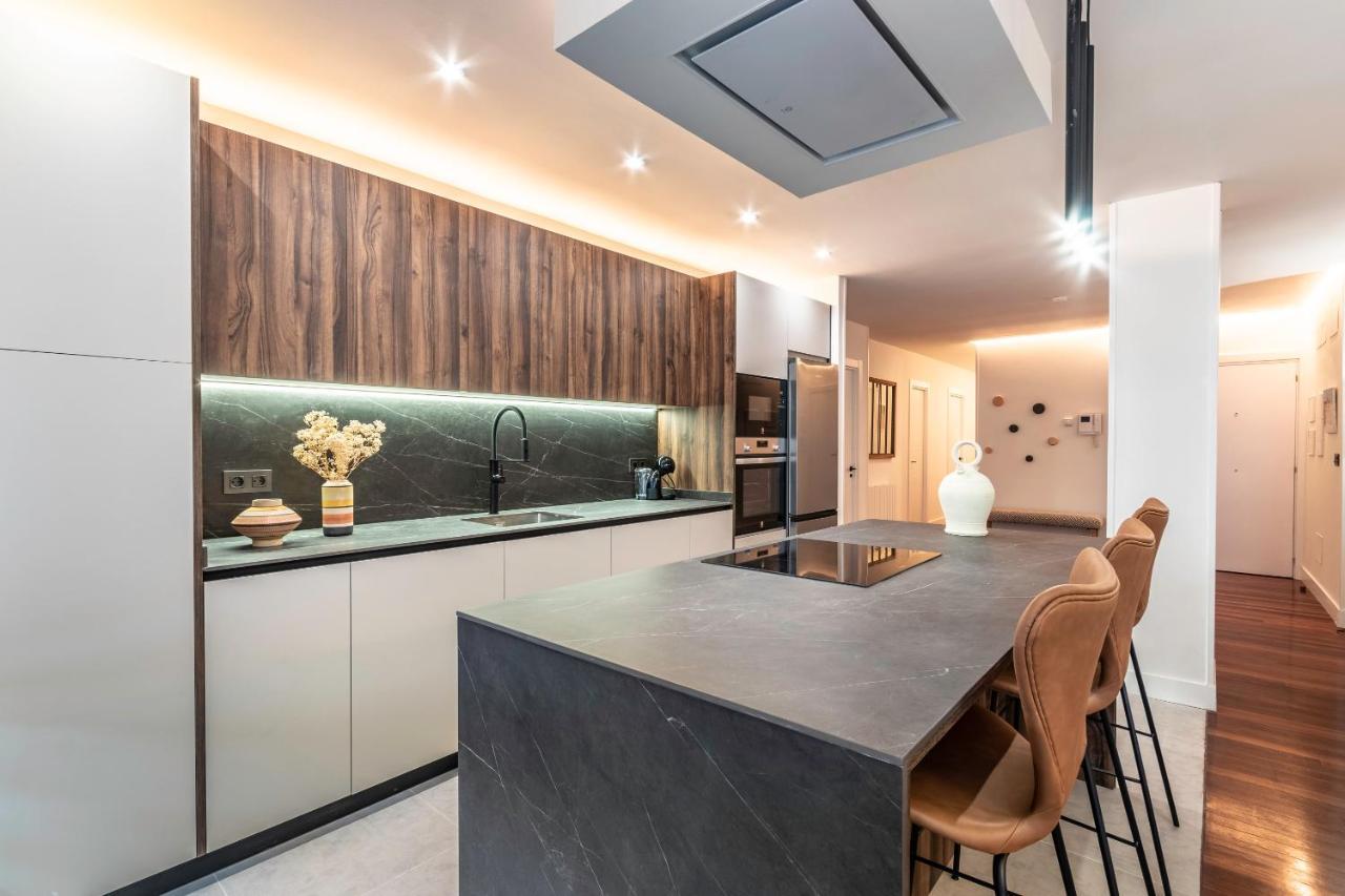 New! Lovely 4-Bedroom Loft In Bilbao Kültér fotó
