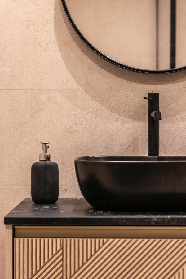 New! Lovely 4-Bedroom Loft In Bilbao Kültér fotó